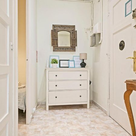 Apartmento Industria Barcelona Kültér fotó